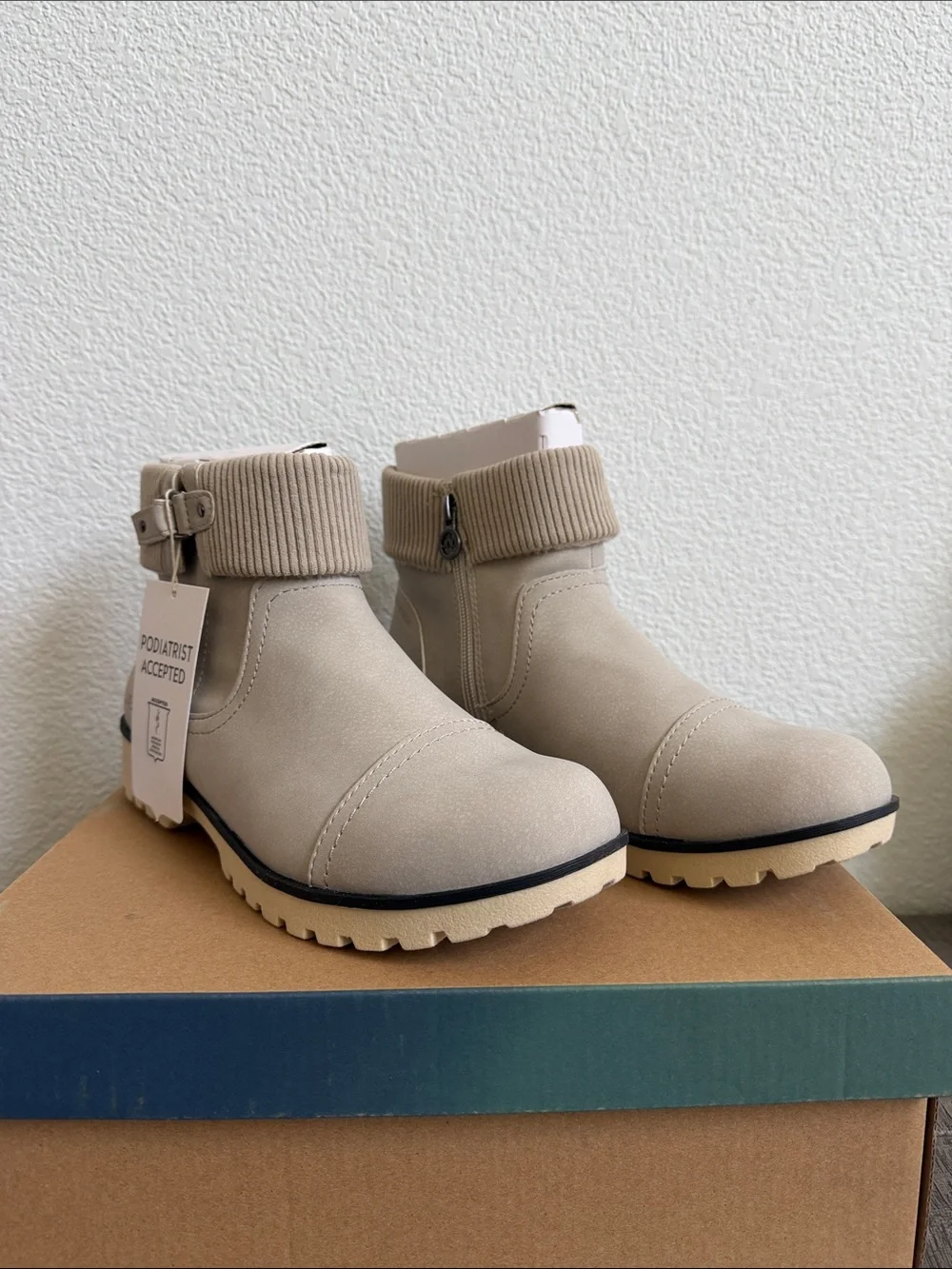 JBU stylish ankle